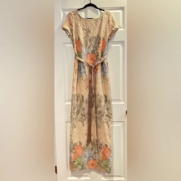 Adrianna Papell  Floral Dress with Satin Waistband size 10 - Picture 3 of 14